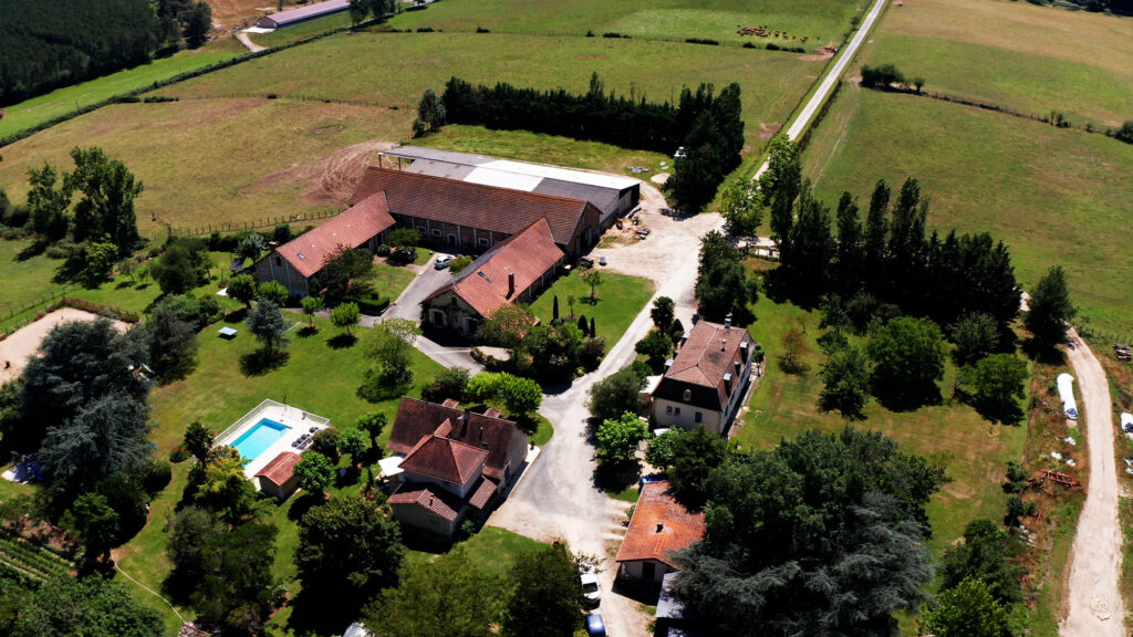 la ferme de paufy vue du ciel